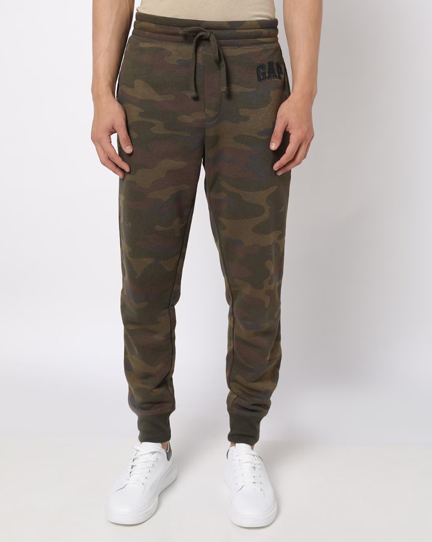 GAP Logo Camouflage Fleece Joggers XS M LARGE Men s Fashion Bottoms Joggers on Carousell