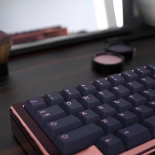 （分類：）位於 。 由 pretty_basics_0827 提交（商品編號 1292146398，圖片 1）。簡介： 。
