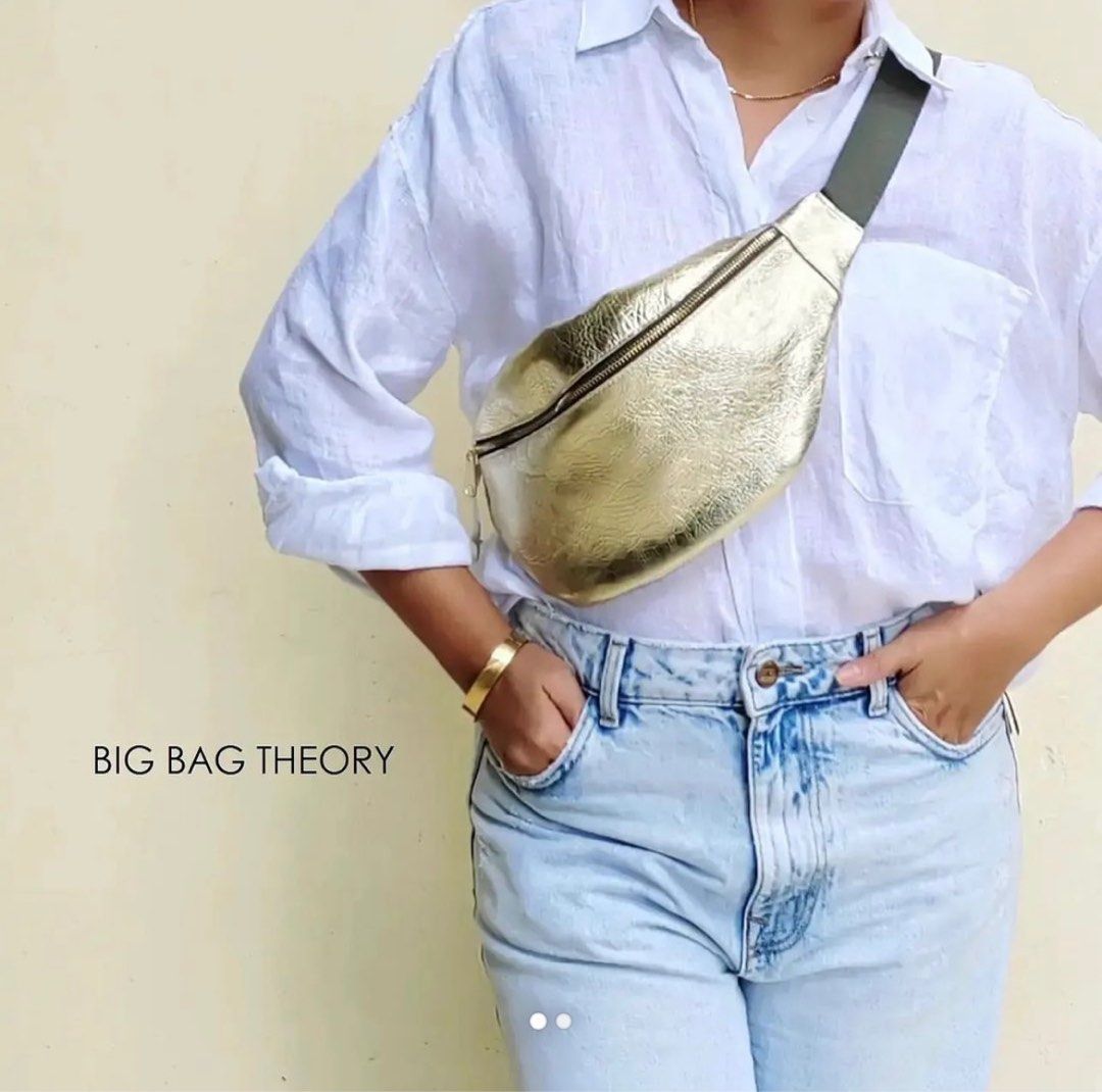 Gold Crossbody Bag (Category: Cross-body Bags) located in Taguig. Submitted by mdjpl (Listing ID 1292151162, Image 3). Description: Gold crossbody bag bought in Big Bag Theory for PHP5,000.00. Only used for my europe trip last April 2023. Lightly used. Spacious. Great for travelling. RFS: decluttering *if interested, please pay for shipping. .