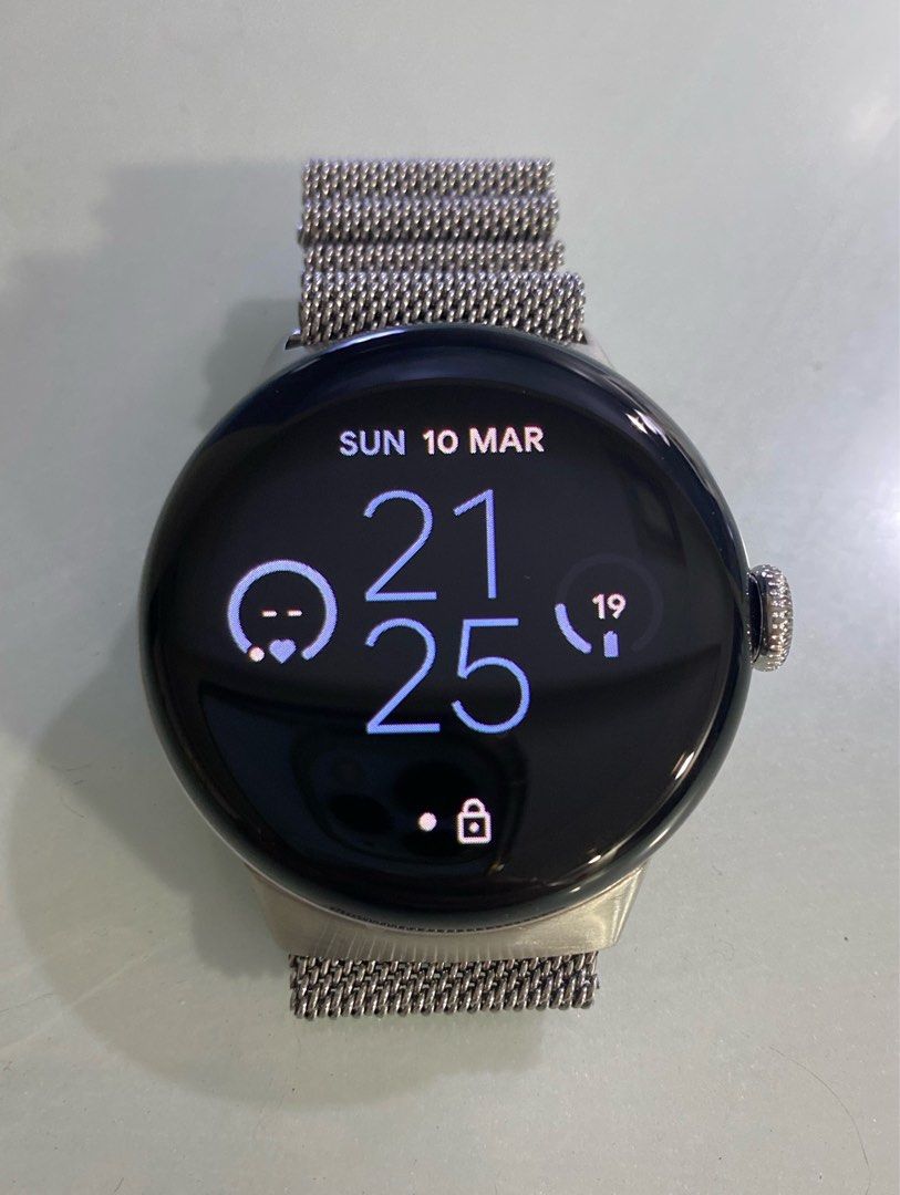 Google Pixel Watch 2 android , local set, warranty till Jan 2025