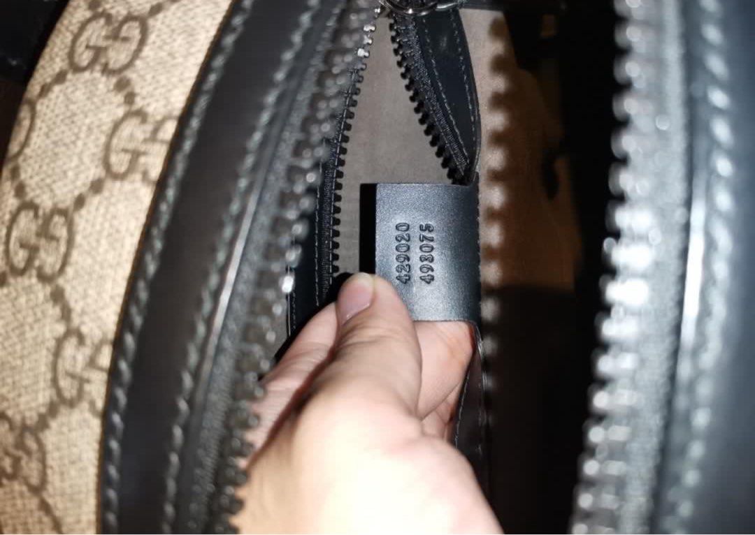 gucci back pack eden (Category: Luxury Bags & Wallets) located in Pasig City. Submitted by aaann30 (Listing ID 1292201185, Image 3). Description: bag, dust bag, cards can be swapped to ysl sac de jour (can add cash).