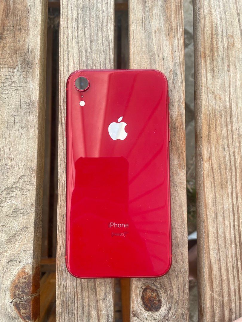 iPhone XR 64gb any sim (Category: iPhone X Series) located in Mandaluyong City. Submitted by aliaxmadi (Listing ID 1292171542, Image 1). Description: iPhone XR 64gb any sim smoothhh super ganda ng cam can reset all buttons are working sounds & mic working no face id & truetone 📍Meet up any mrt stations.