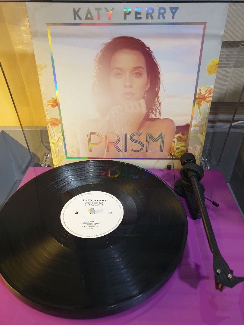 FS/FT: Katy Perry - Prism (Category: Vinyls) located in Manila. Submitted by elmercalma (Listing ID 1292169748, Image 1). Description: Katy Perry - Prism (2LP) 1st Pressing. Open for trade with other LP. Message me for your offer..