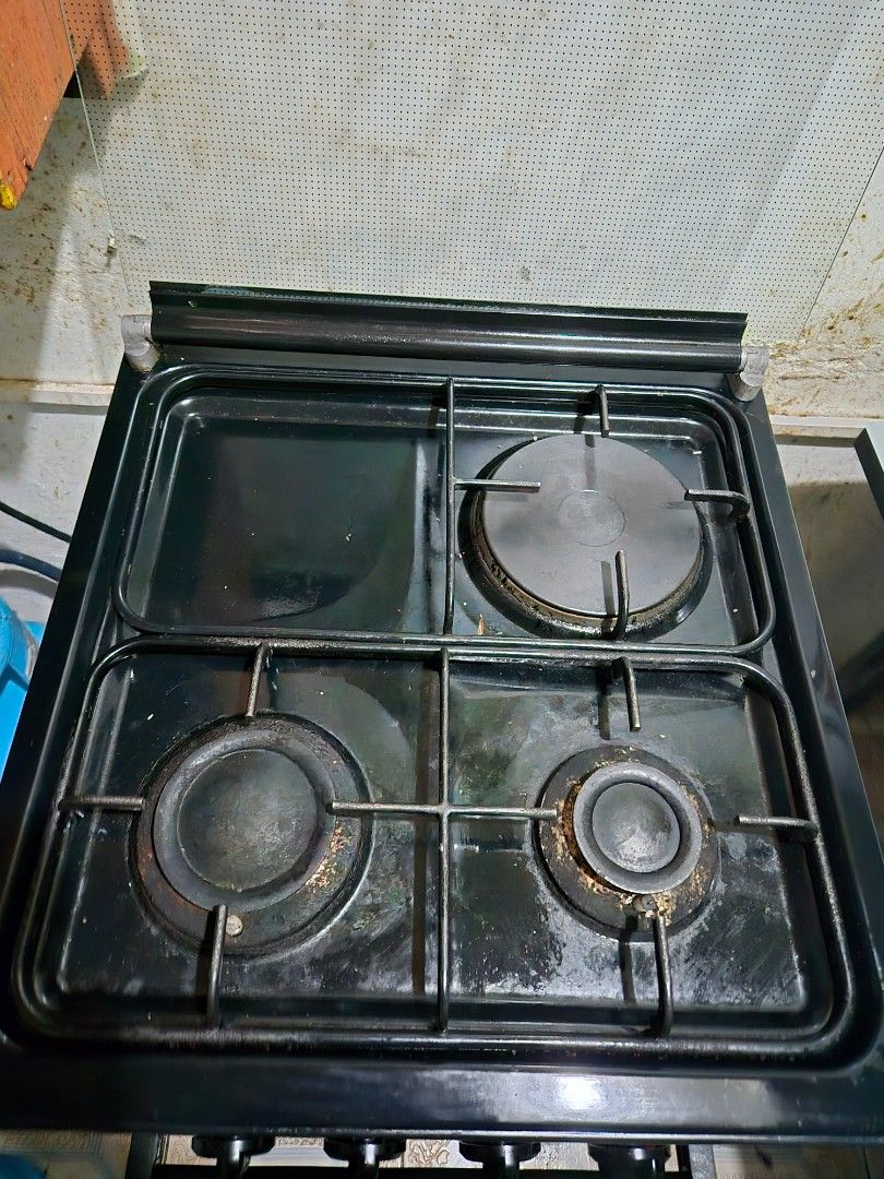 La Germania oven range stove (Category: Cookers) located in Manila. Submitted by lhorajeanniecariasa (Listing ID 1292163381, Image 3). Description: 2 gas and 1 electric.with baking and roasting. pm me for inquiry. pm lang po. message me..