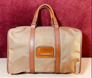 (Category: ) located in . Submitted by sartorial_finds (Listing ID 1292217612, Image 1). Description: .