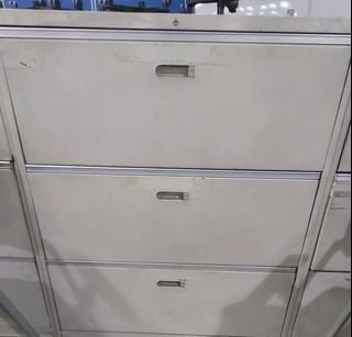 Lateral Cabinet 3 drawers without key