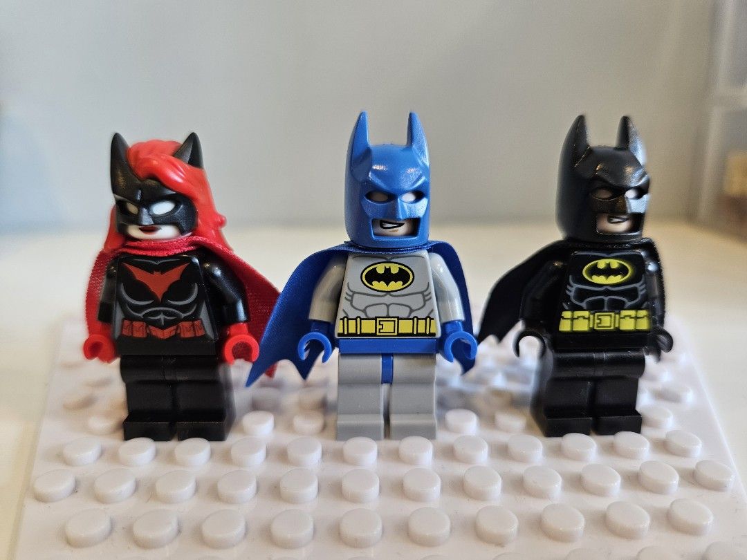LEGO Superheroes 76224 Batmobile Batman vs. The Joker Chase - TBB