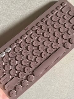 Logitech K380 Wireless Keyboard Pink