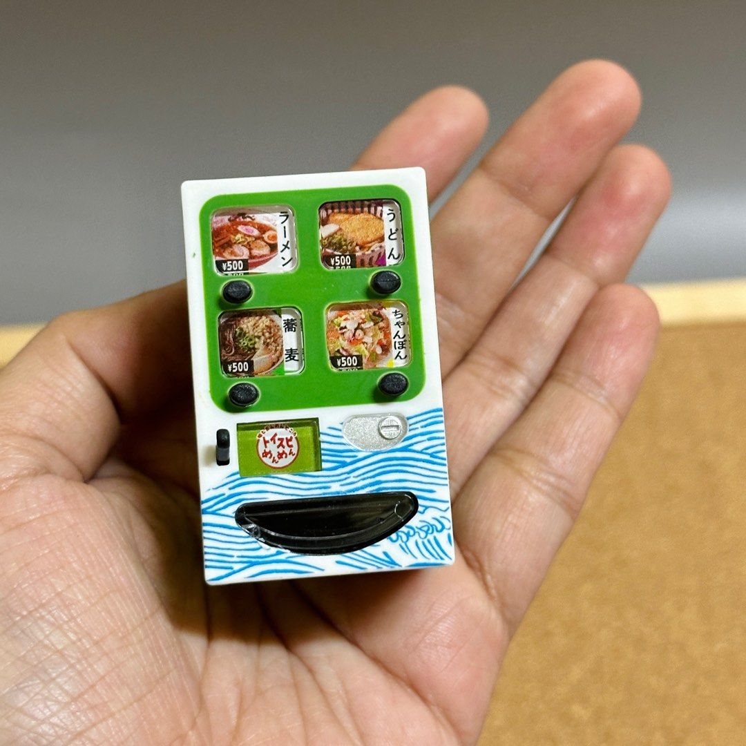 Mini Noodle Vending Machine (as is) 5.2cm - Php 175 (Category: Refrigerators and Freezers) located in Davao. Submitted by pandorastoybox (Listing ID 1292258822, Image 3). Description: Mini Noodle Vending Machine (as is) 5.2cm - Php 175.
