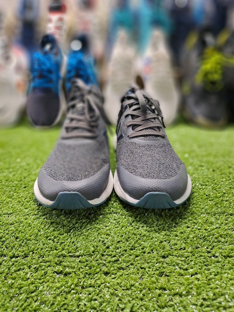 New Balance Ralaxa