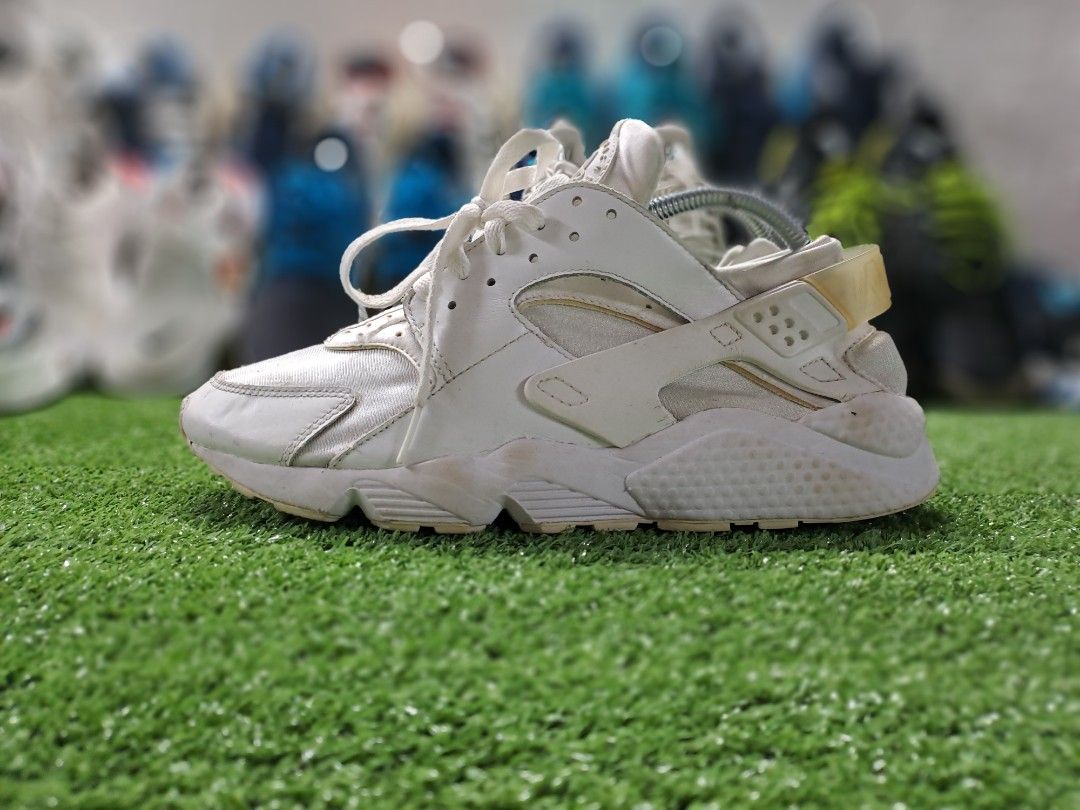 Nike air 2024 huarache cream