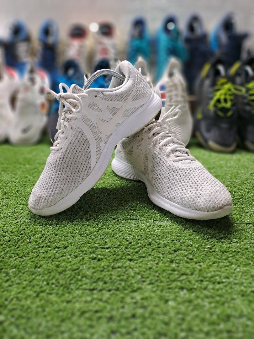 Nike sneakers revolution 4 best sale