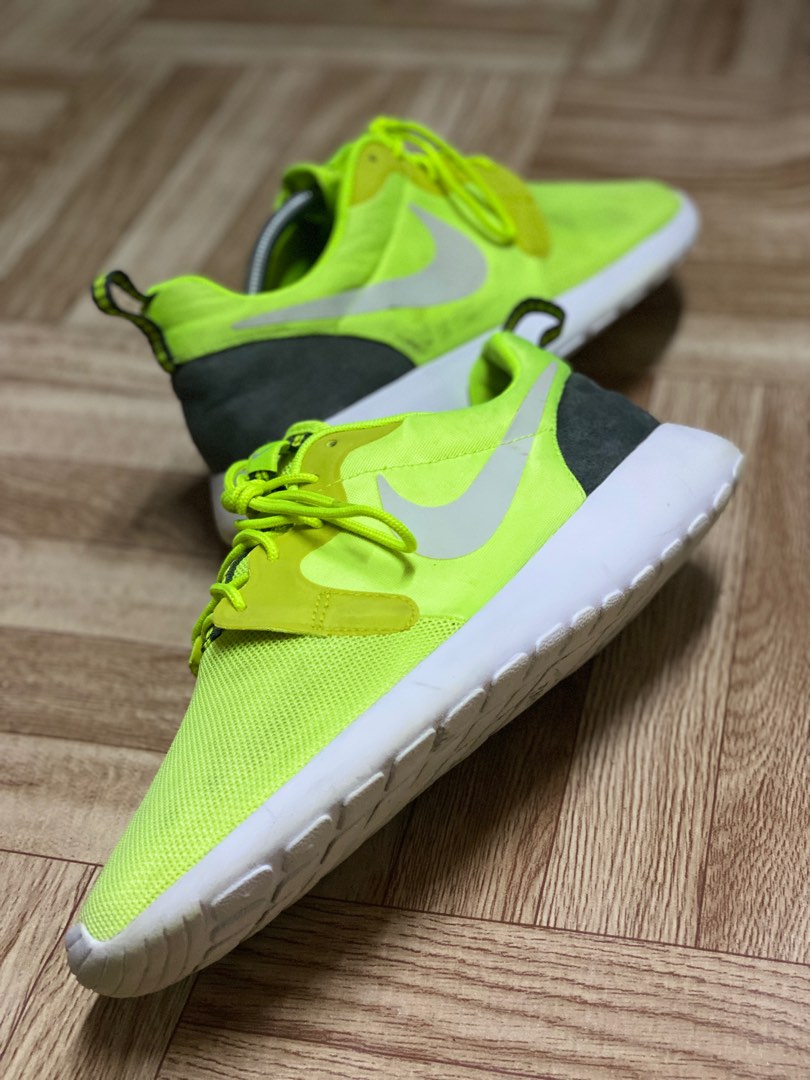 Nike Roshe Run Neon Running 9uk 28cm Men s Fashion Footwear