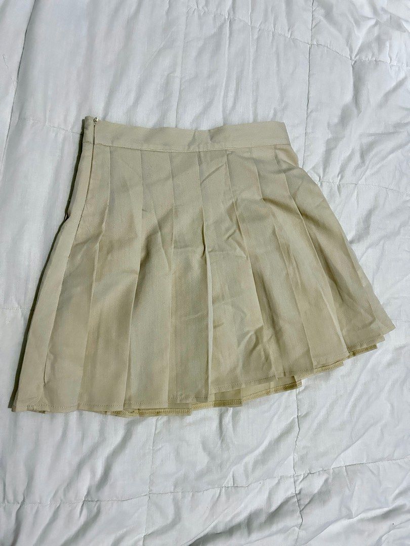 Pleated skirt on sale size 30