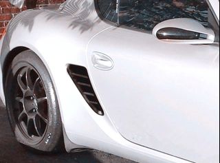 （分類：）位於 。 由 fcbodykits 提交（商品編號 1137609144，圖片 1）。簡介： 。