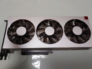 （分類：）位於 。 由 ruthkiki 提交（商品編號 1292184103，圖片 1）。簡介： 。