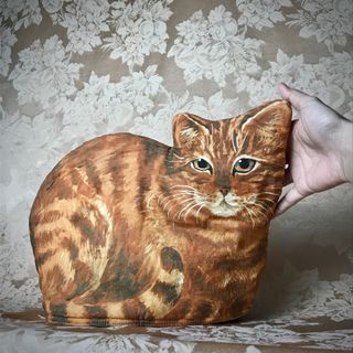 RARE FIND❣️ REALISTIC 2D GINGER TABBY CAT PAINTING 😍 Artist Series Lesley Holmes Diecut Handmade Tea Cosy