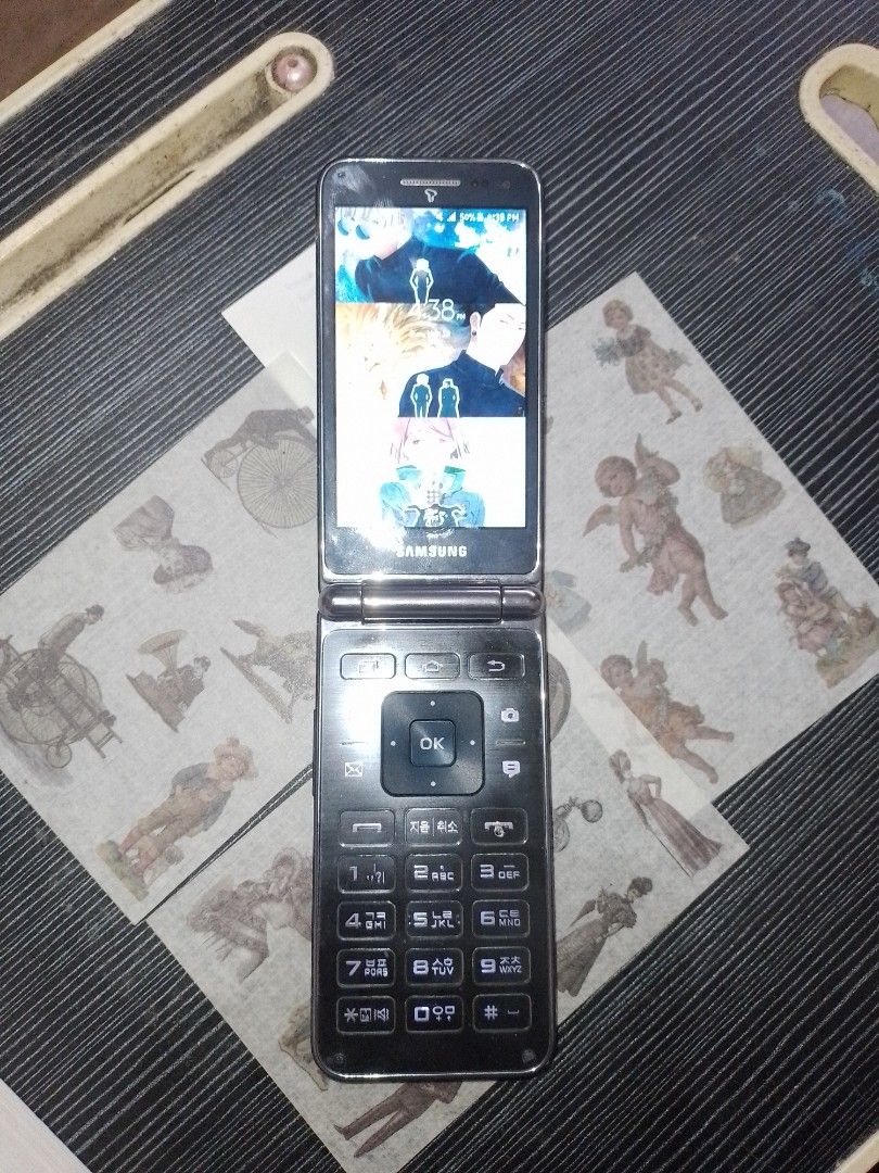 Samsung Folder 1 (Category: Samsung) located in Calapan. Submitted by veratty (Listing ID 1292156611, Image 2). Description: NO ISSUE, but this is an old phone, so please limit your expectations. I have had this since 2016, I think? so this is really an old phone. 8gb Decent Camera Can use for text and call Can download FB Lite, Tiktok Lite and Spotify, and Messenger (a bit laggy) The battery is fine for an old phone. I prefer LBC and payment fir