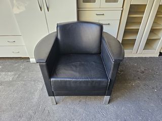 Single Leather Sofa (Black)