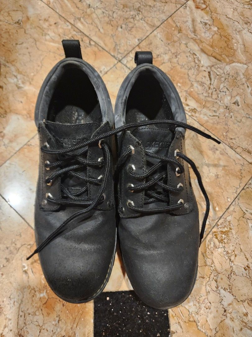 Skechers Tom Cats black leather oxfords Men s Fashion Footwear Boots on Carousell