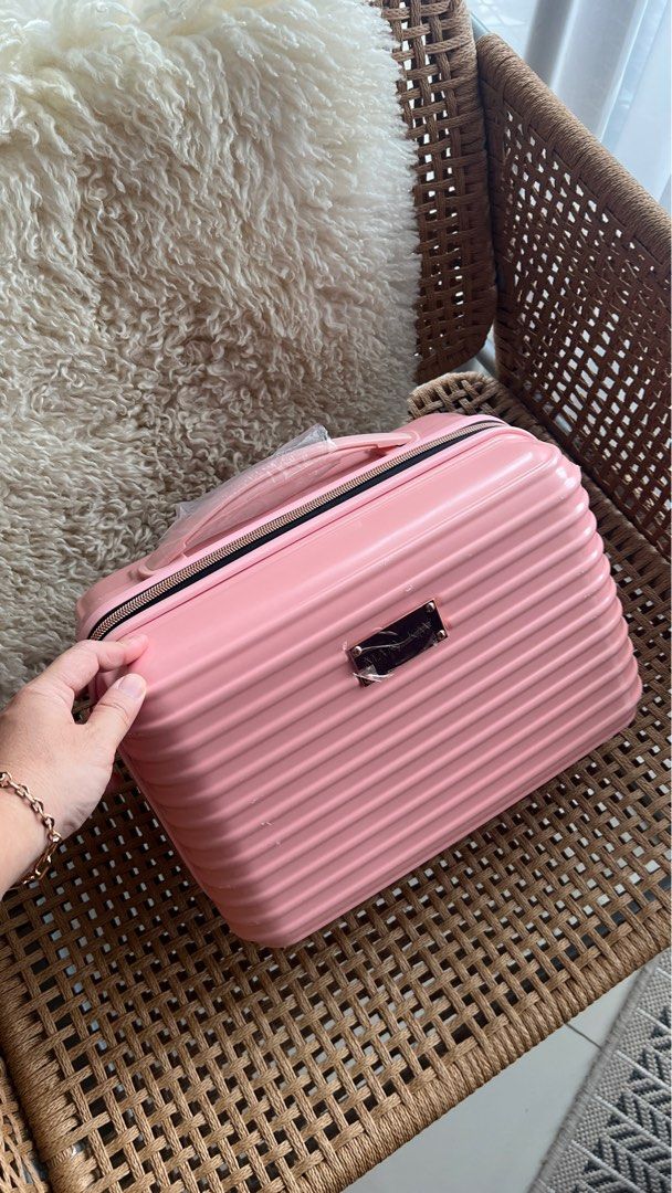 small luggage mary kay