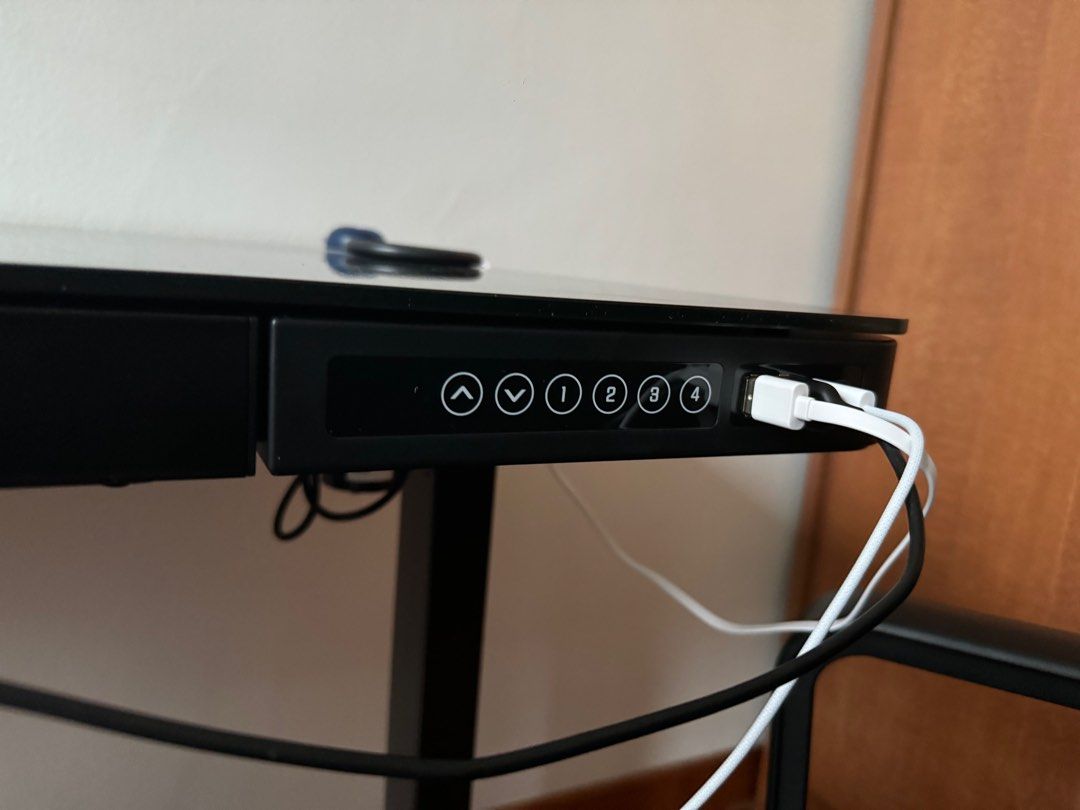 Study Table (Category: Tables & Sets) located in Singapore. Submitted by micheledelfine (Listing ID 1292183144, Image 3). Description: Adjustable work from home desk.
