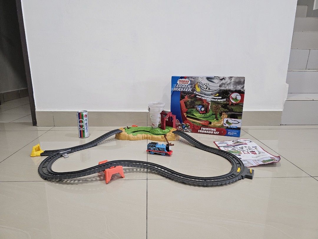 Trackmaster twisting tornado on sale