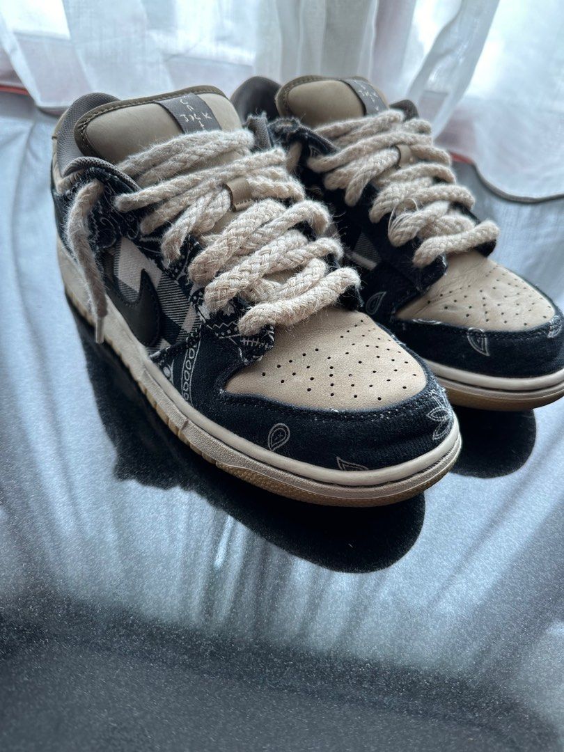 nike sb dunk travis scott outfit