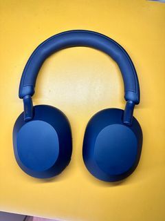 WH-1000XM5 Wireless Noise-Canceling Headphones - Midnight Blue (6months with receipt)