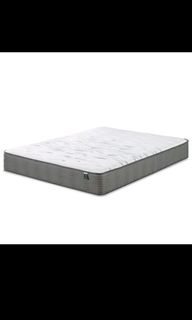 (Category: ) located in . Submitted by simonsaysbuy (Listing ID 1292089045, Image 1). Description: .
