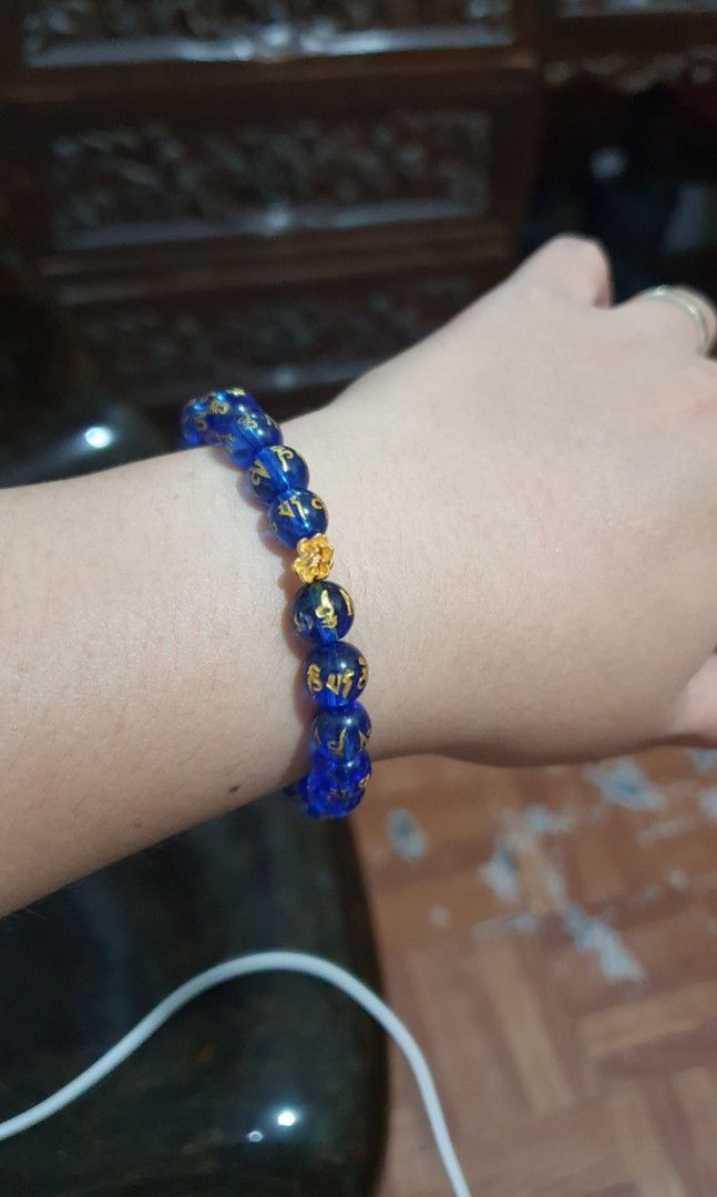 24k piyao lotus blue mantra (Category: Bracelets) located in Taguig. Submitted by ldmagno (Listing ID 1292444660, Image 2). Description: 24k Lotus Blue Mantra Brandnew 💯✅️✅️ Lotus flower symbolises purity,beauty and spiritual awakening💙🤍💙🤍.