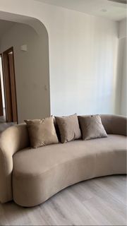 (Category: ) located in . Submitted by wardrobemes (Listing ID 1292379617, Image 1). Description: .