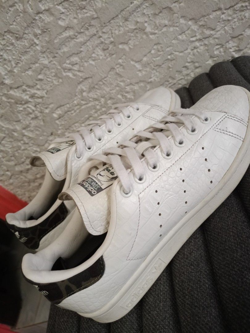 Stan smith croc skin discount