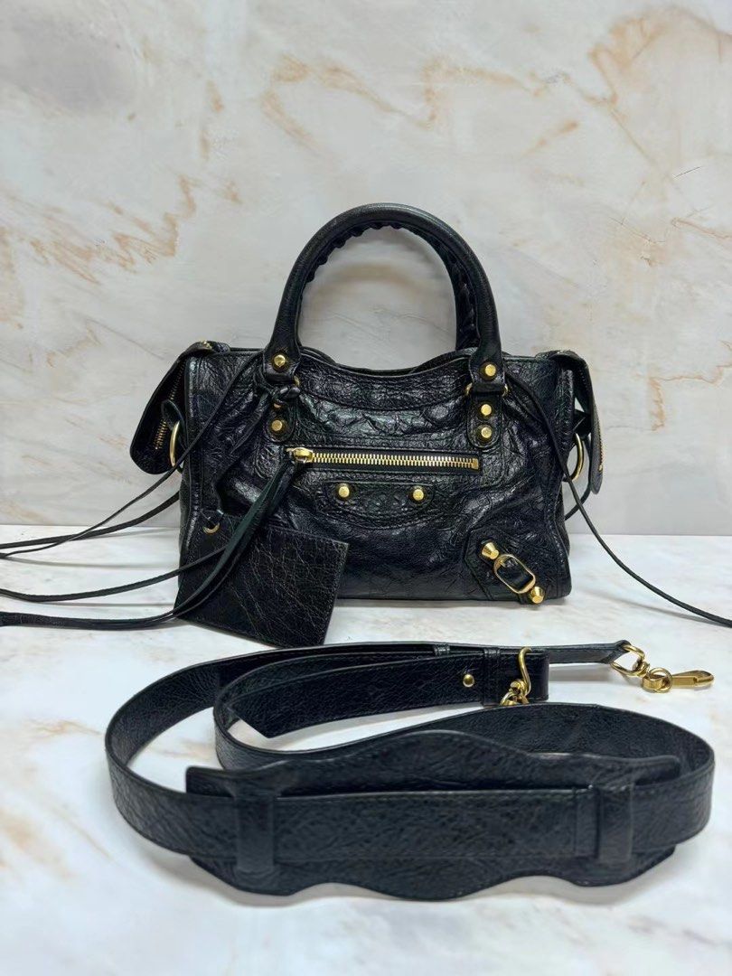 Balenciaga authentic 2024