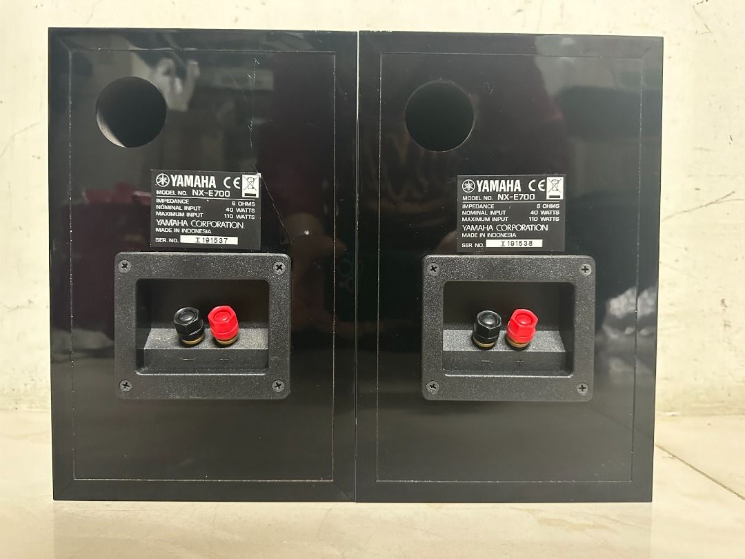 日本山葉YAMAHA NX E700 環繞吊掛喇叭書架喇叭二音路黑色鋼琴