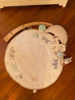 （分類：）位於 。 由 margauxr 提交（商品編號 1292379642，圖片 1）。簡介： 。