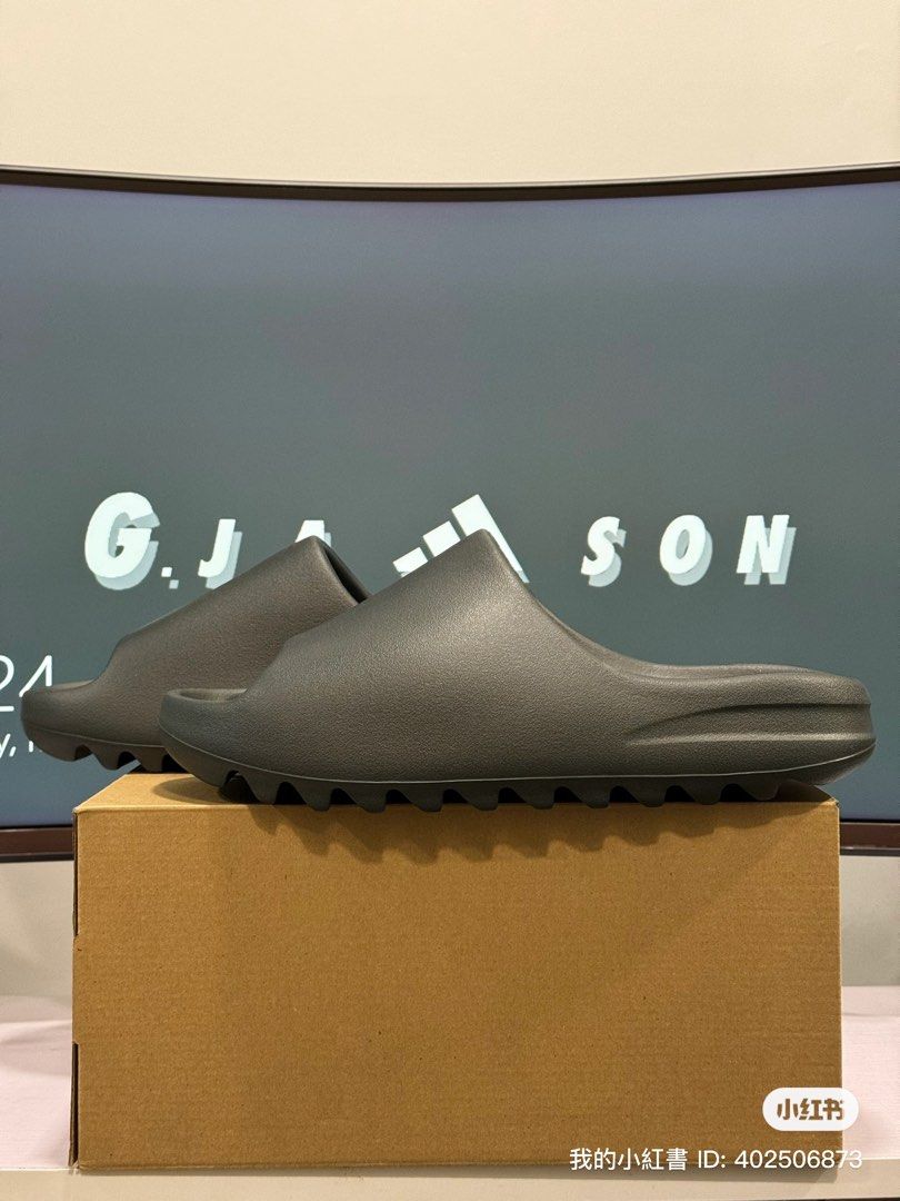 Adidas Yezzy Slide Dark Onyx, Men's Fashion, Footwear, Flipflops and  Slides on Carousell