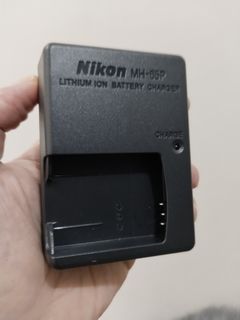 Affordable Nikon MH-65P Quick Charger 😍👌