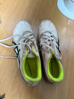 Asics spike shoes singapore online