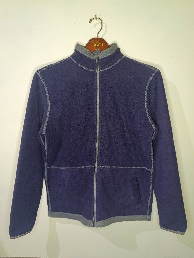Baleno Reversible Fleece Zip-up Jacket - Grey/Violet (Category: Coats, Jackets and Outerwear) located in Calamba. Submitted by lootermanph (Listing ID 1292333528, Image 3). Description: Color may vary due to lighting Excellent condition Good as new 21.5W x 27L 499+SF Issue: small pinhole near left side pocket.