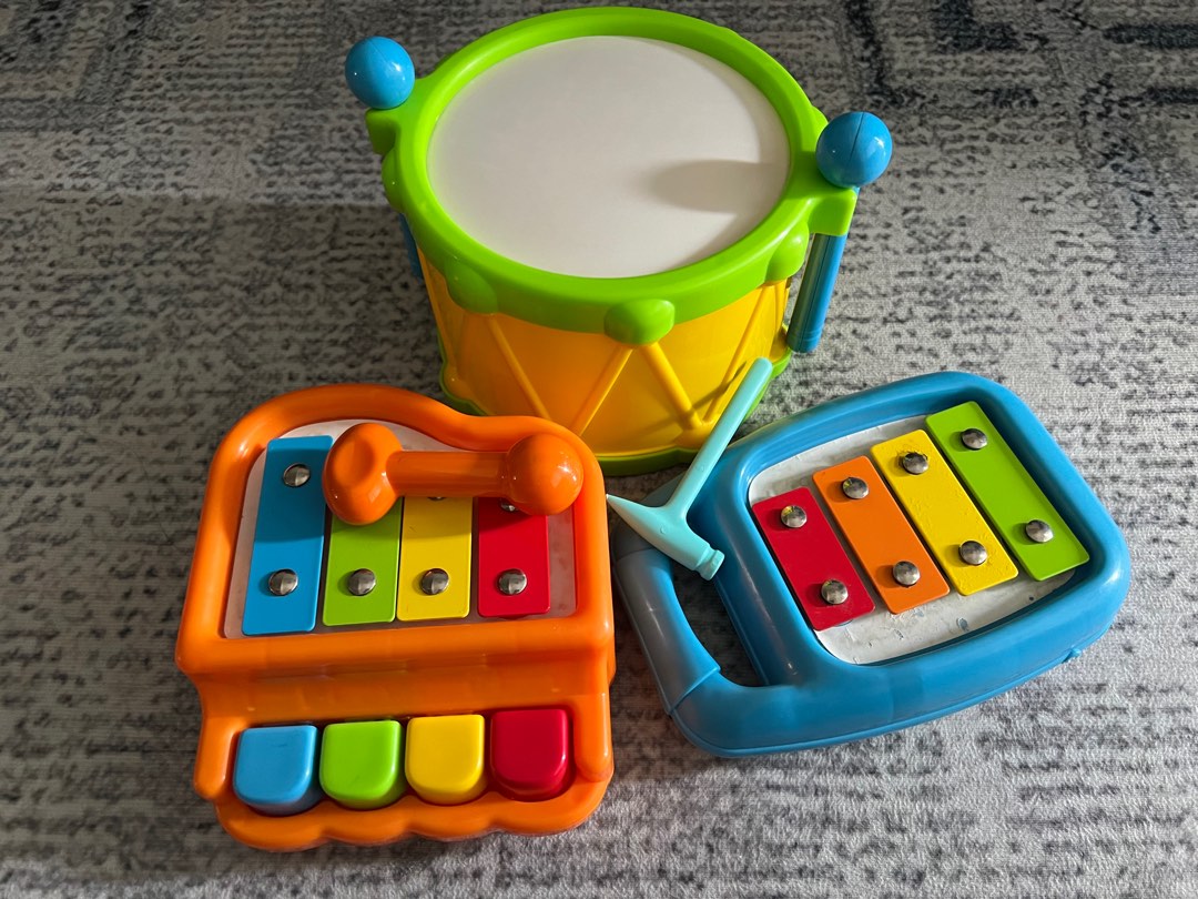 Toys r top us music set