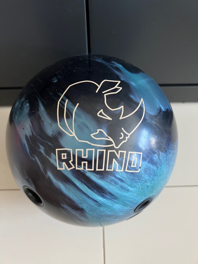 Brunswick Rhino Reactive pre-drilled Bowling ball-レッド/ブラック
