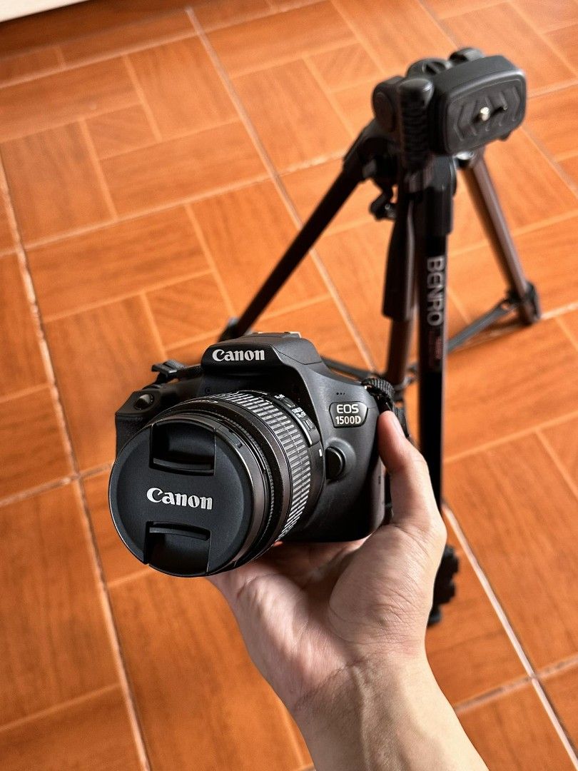 Canon EOS 1500D (Category: Cameras) located in Mexico. Submitted by trndd3 (Listing ID 1292279633, Image 1). Description: Canon EOS 1500D Like new Only used for 2months 32k Pampanga loc. Free tripod!.