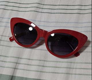 (Category: ) located in . Submitted by dddivis1on (Listing ID 1292385093, Image 1). Description: .