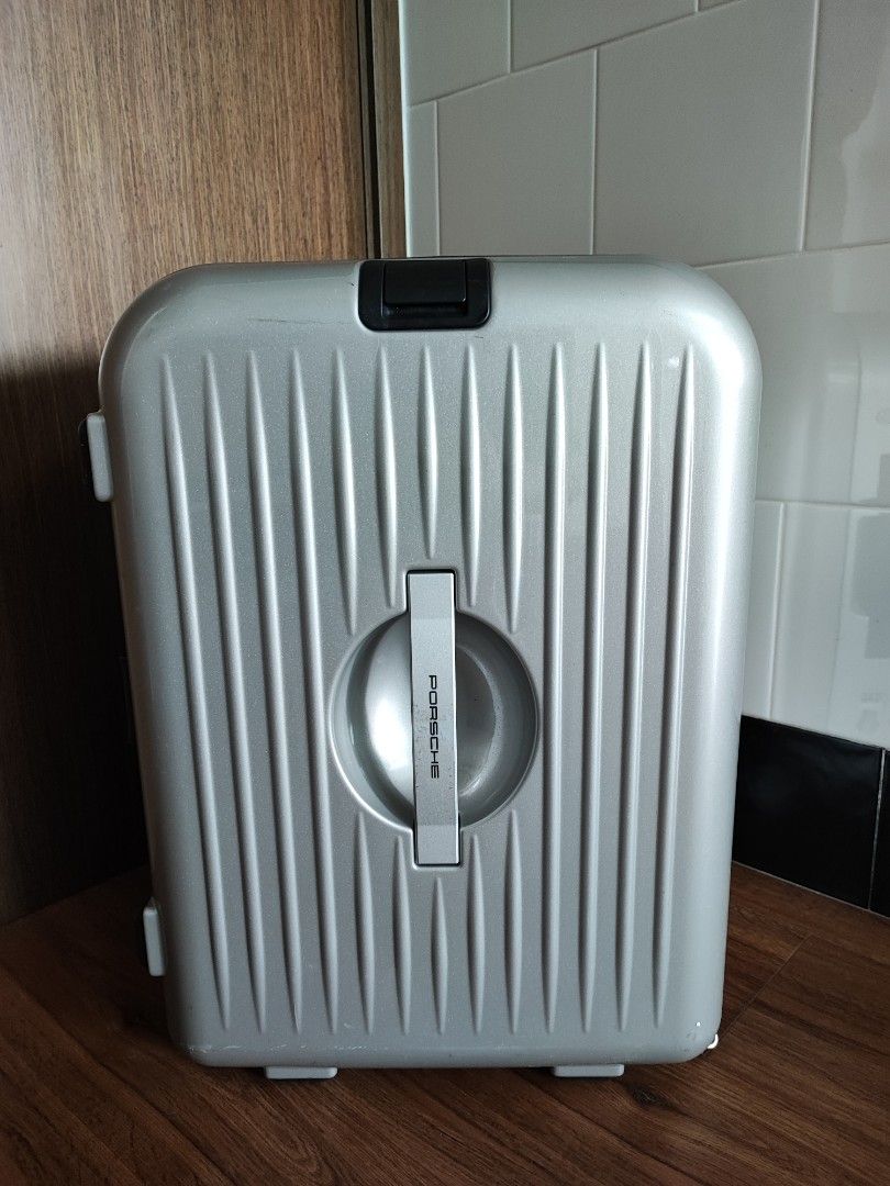 Rimowa clearance deals
