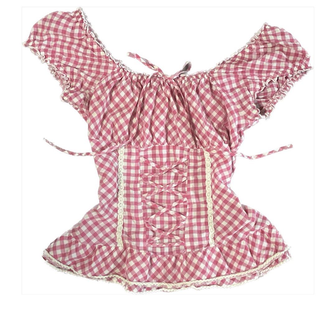 COQUETTE MILK MAID TOP (Category: Blouses) located in Cavite. Submitted by lily_anik (Listing ID 1292303302, Image 1). Description: SIZE: xs-s COLOR: pink, not red dm for more pics!.