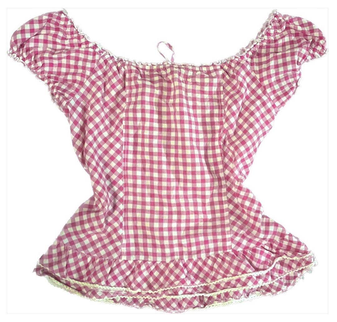 COQUETTE MILK MAID TOP (Category: Blouses) located in Cavite. Submitted by lily_anik (Listing ID 1292303302, Image 2). Description: SIZE: xs-s COLOR: pink, not red dm for more pics!.