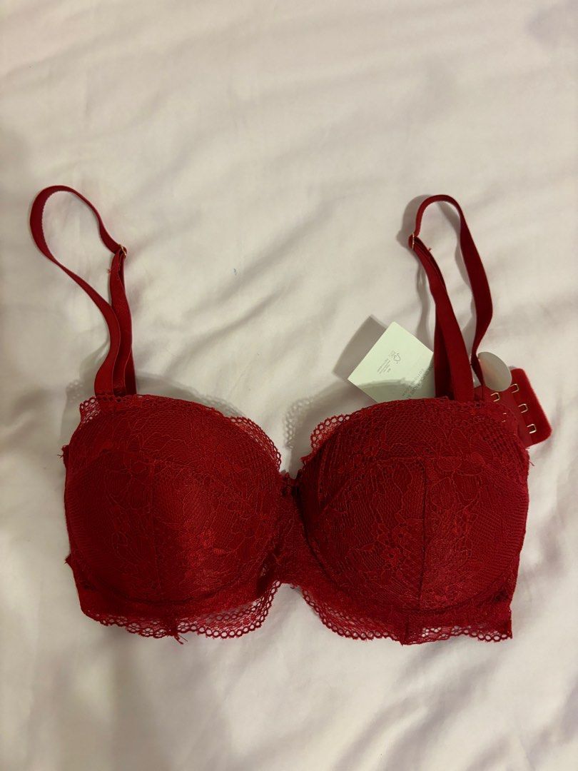 Cotton On 30C red push up bra, Women's Fashion, New Undergarments