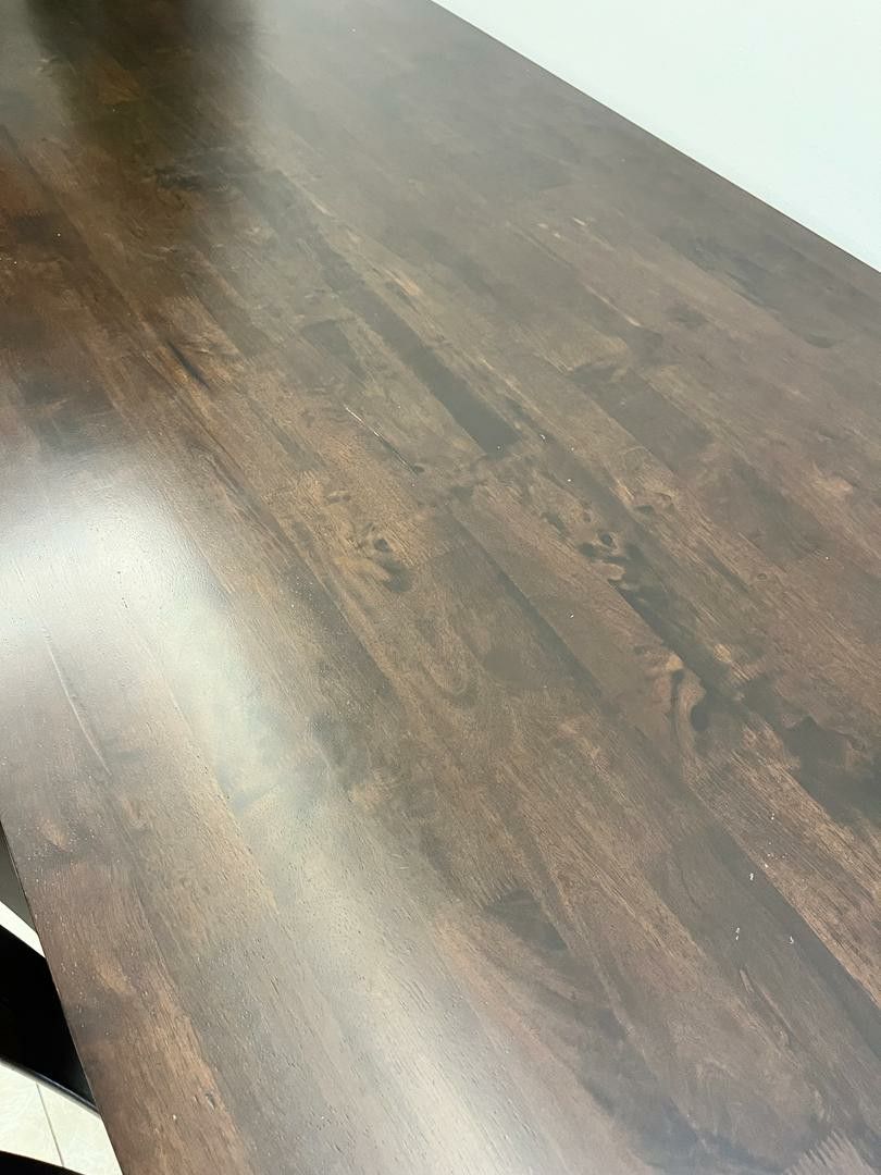 Dining Table (Category: Tables & Sets) located in Kuala Lumpur. Submitted by melon9 (Listing ID 1292417367, Image 3). Description: ●Table sets with 6 wooden chairs ●Transport / Lalamove by buyer.