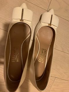 （分類：）位於 。 由 tiphainescgh 提交（商品編號 1292356661，圖片 1）。簡介： 。